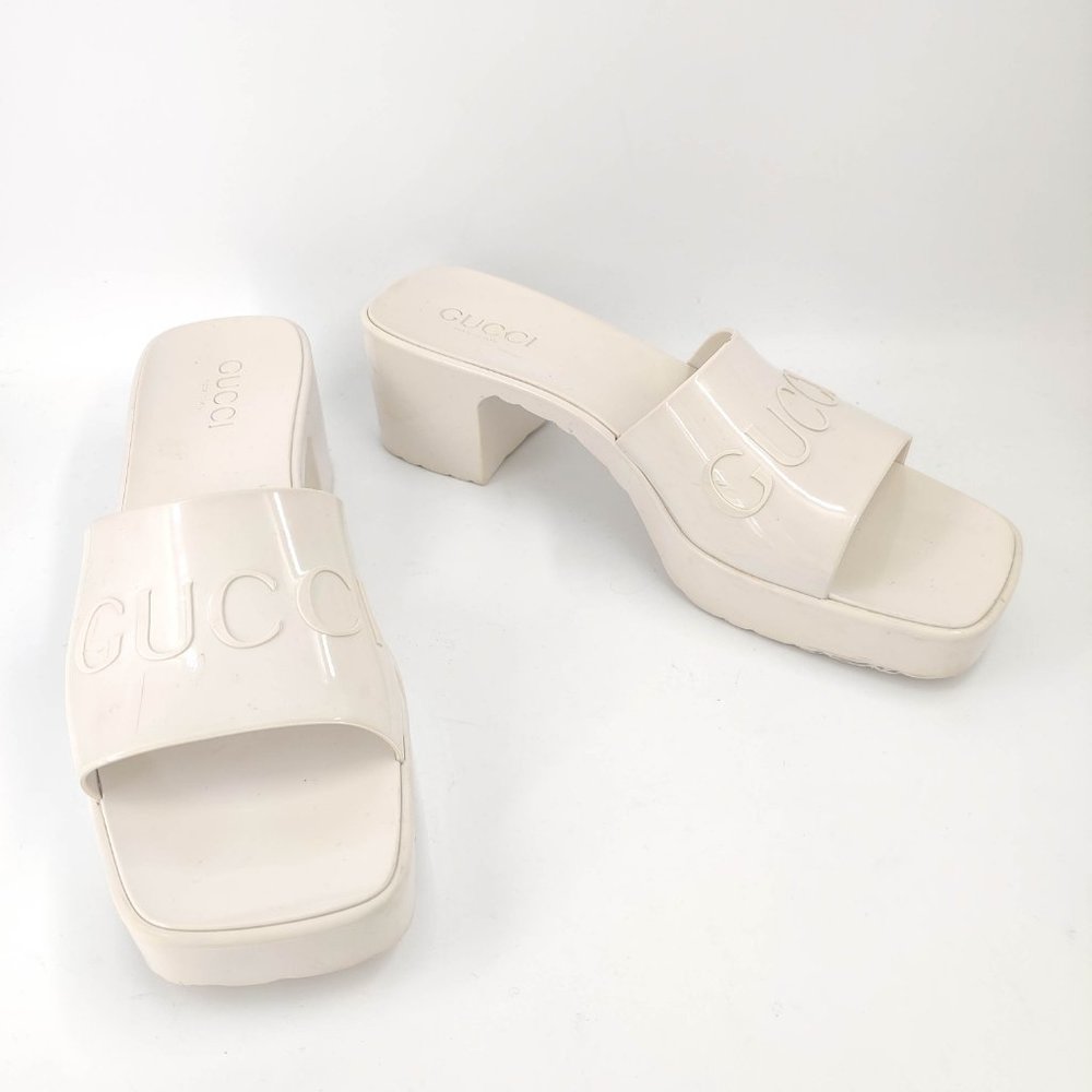 Gucci Logo Embossed Rubber Slide Sandals 40 10 FLAWED, READ